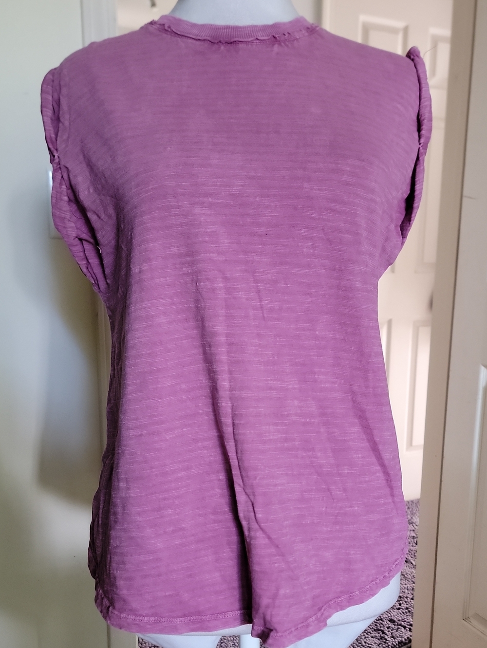 Pilcro Lavender-Pink Sleeveless Crewneck Tank